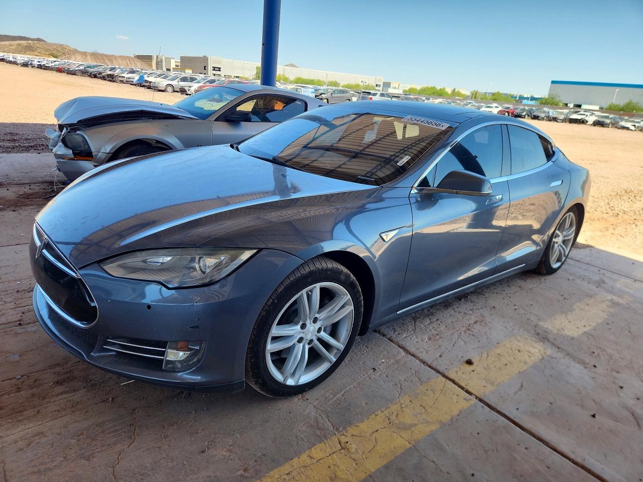 5YJSA1H11EFP30694 · 2014 TESLA MODEL S