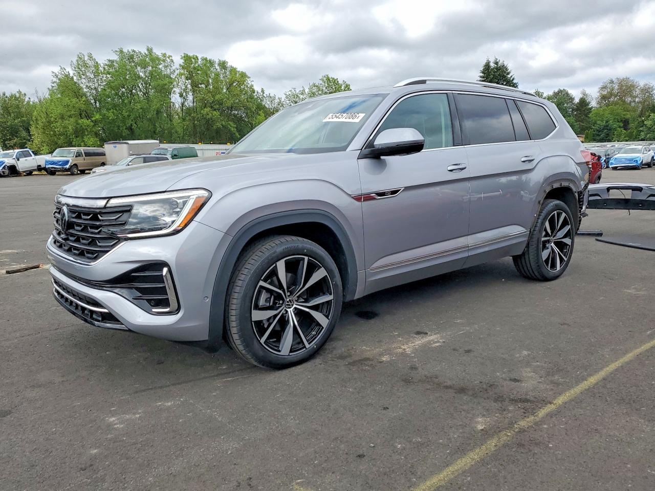 1V2FR2CA8RC582570 · 2024 VOLKSWAGEN ATLAS