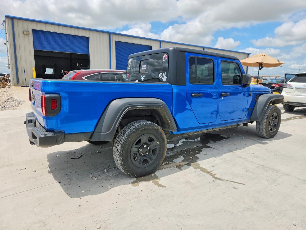 1C6JJTAG0PL568635 · 2023 JEEP GLADIATOR · 3/12