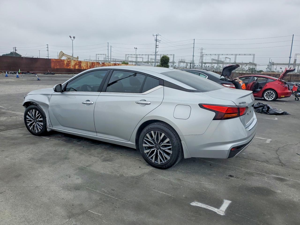 1N4BL4DV3PN381696 · 2023 NISSAN ALTIMA · 2/12