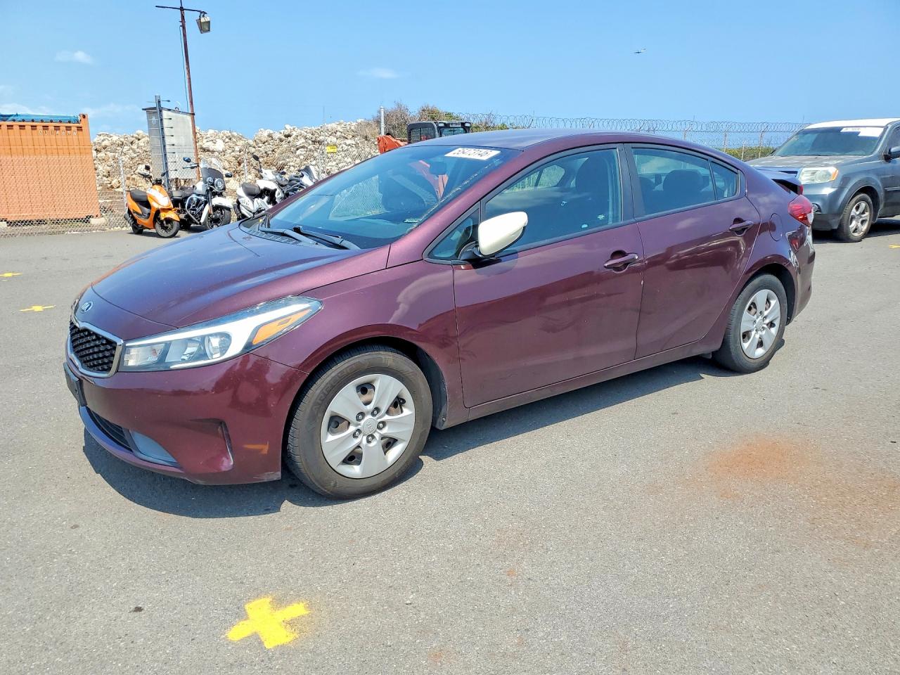 3KPFK4A79JE180871 · 2018 KIA FORTE