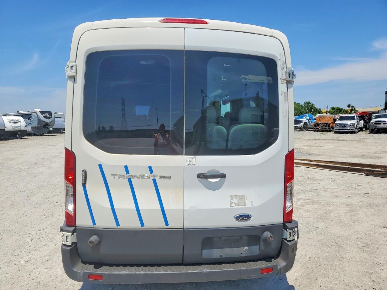 1FBAX2CM2HKB07548 · 2017 FORD TRANSIT · 6/12