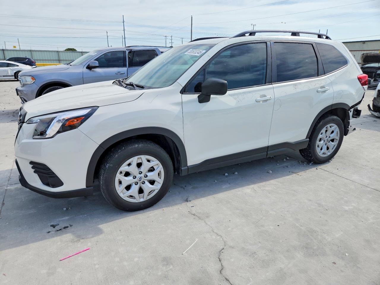 JF2SKACC8NH414670 · 2022 SUBARU FORESTER