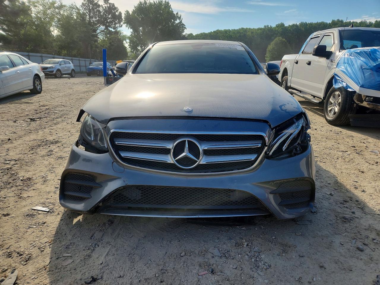 WDDZF4KB7HA076113 · 2017 MERCEDES-BENZ E · 5/13