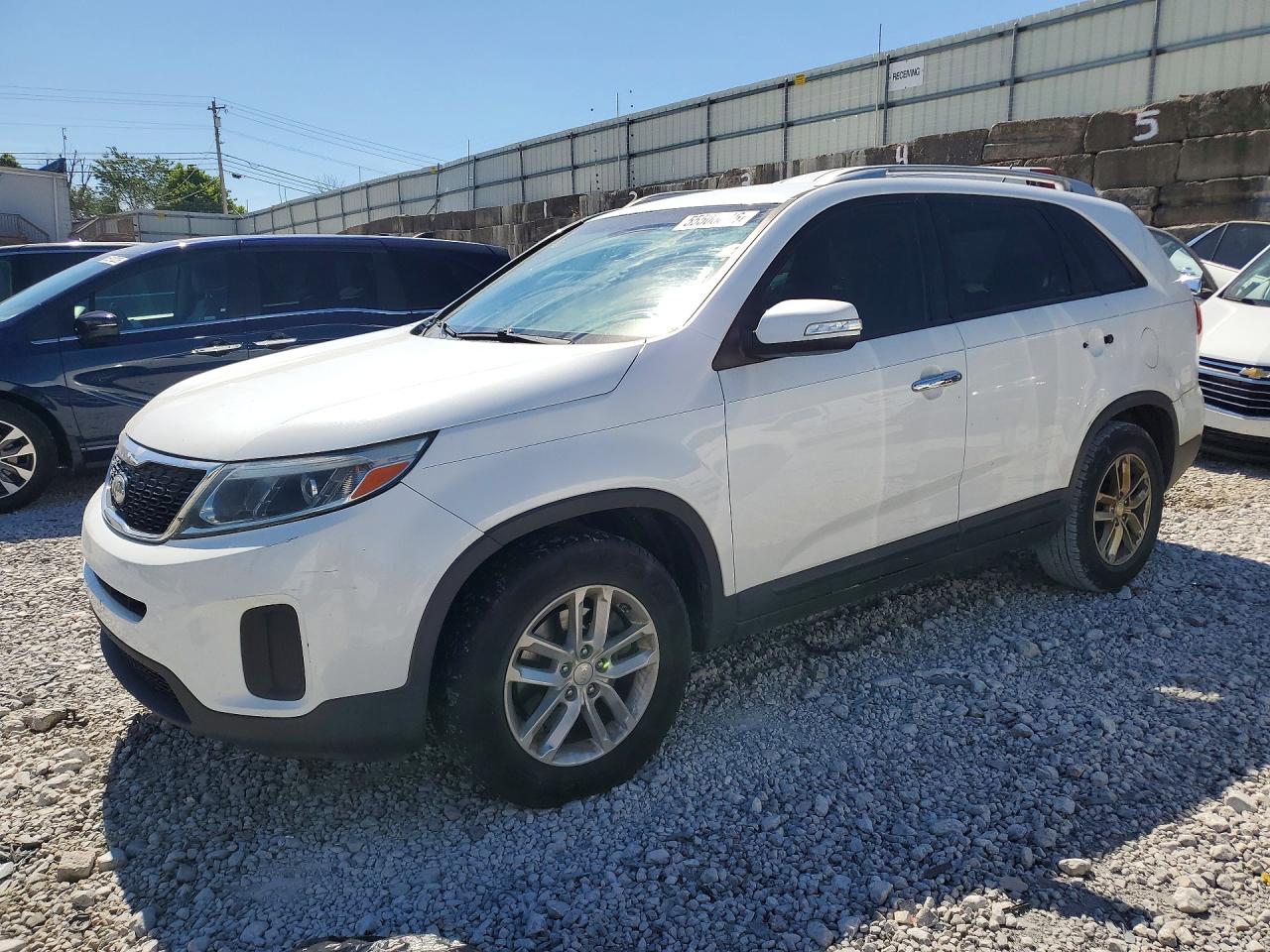 5XYKT4A73FG587560 · 2015 KIA SORENTO