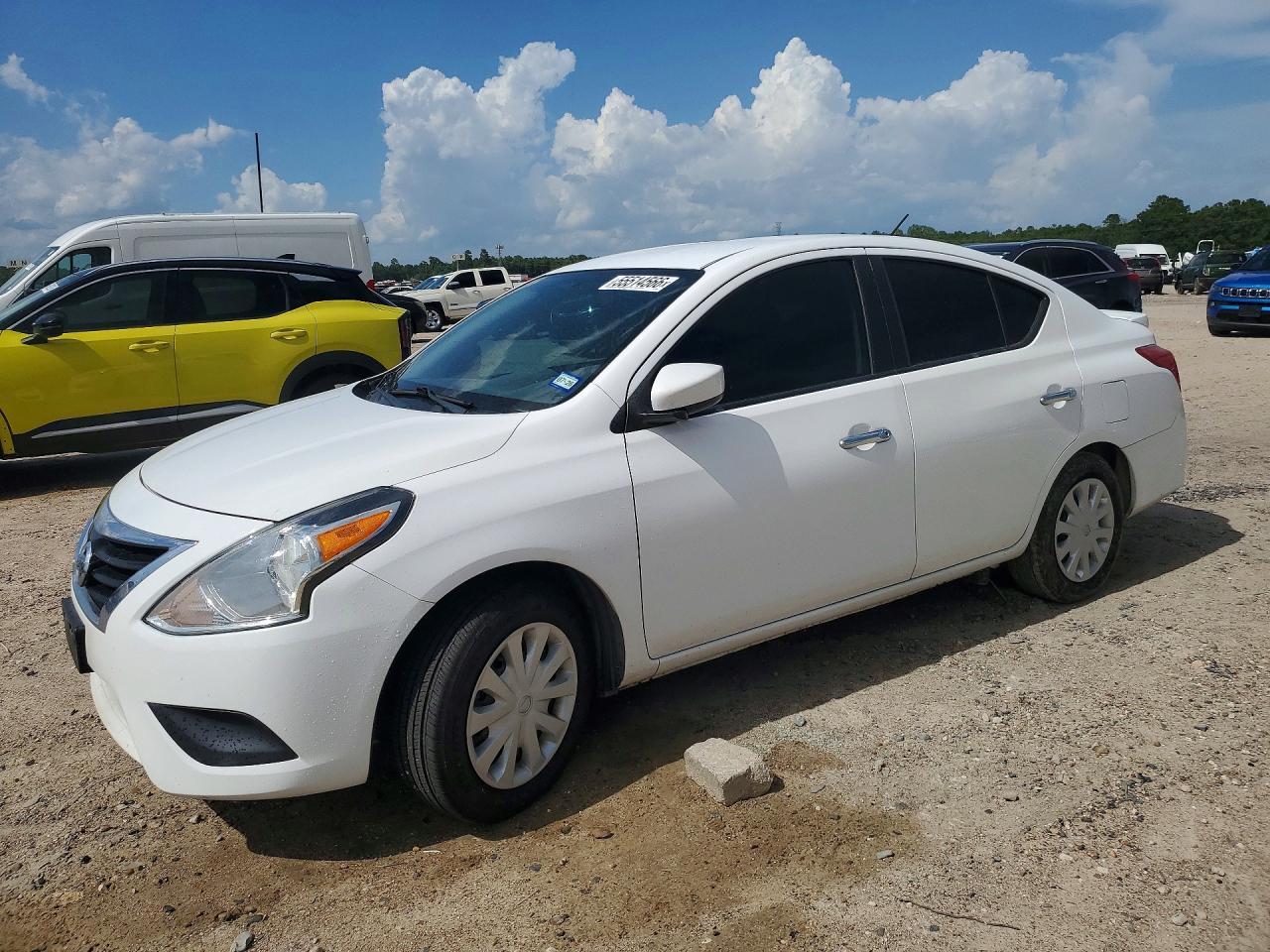 3N1CN7AP6KL850033 · 2019 NISSAN VERSA