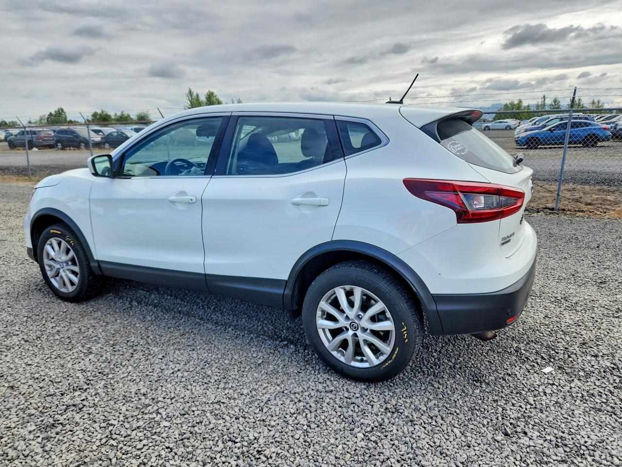 JN1BJ1AV8MW307959 · 2021 NISSAN ROGUE SPORT · 2/13