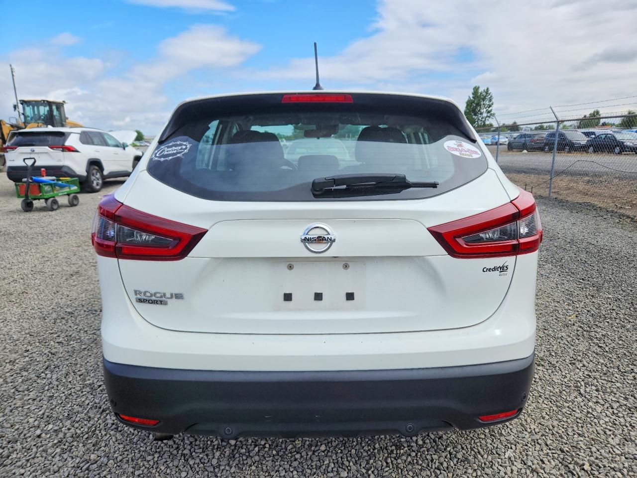 JN1BJ1AV8MW307959 · 2021 NISSAN ROGUE SPORT · 6/13