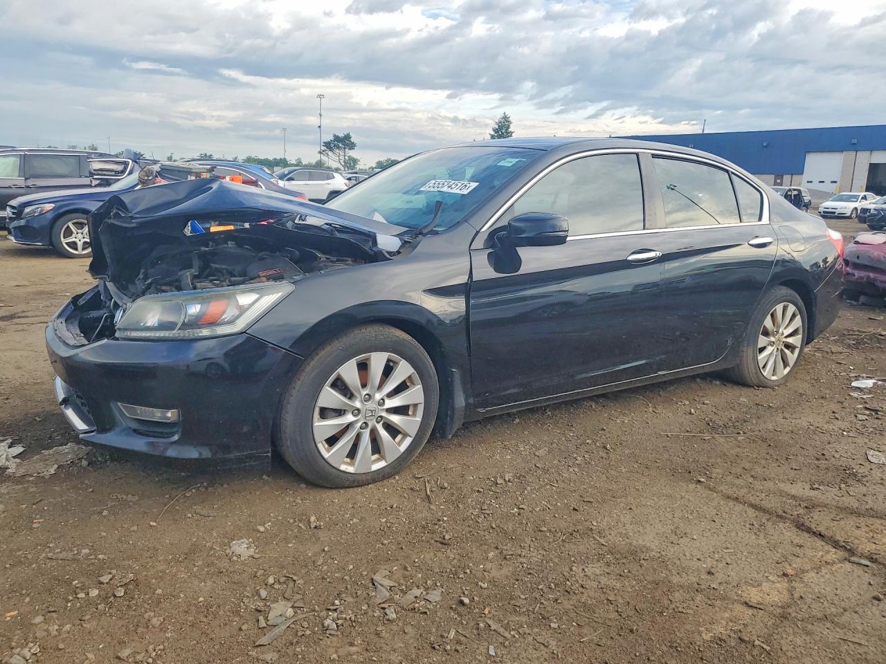 1HGCR2F81DA800951 · 2013 HONDA ACCORD