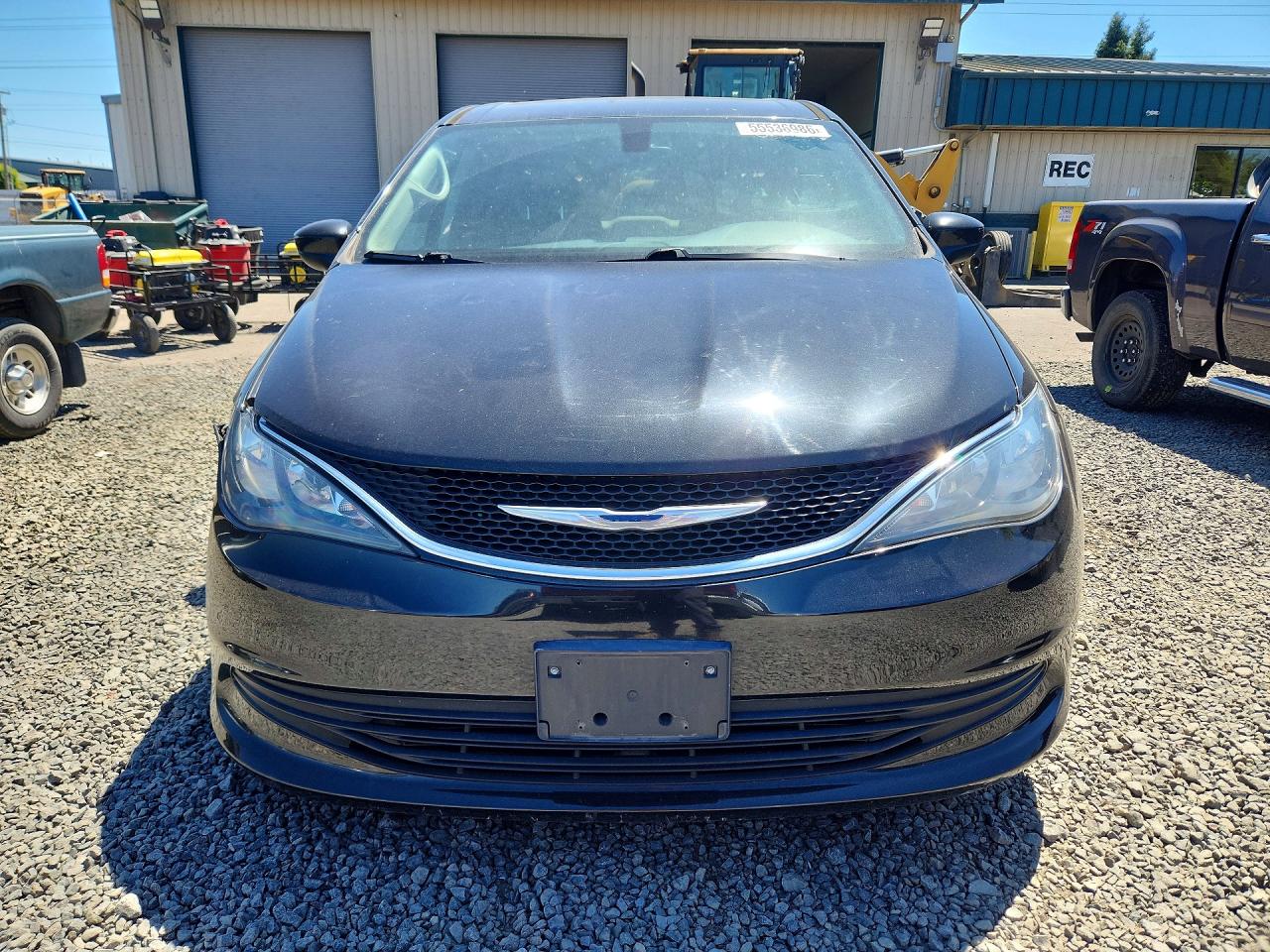 2C4RC1CG7HR747948 · 2017 CHRYSLER PACIFICA · 5/13