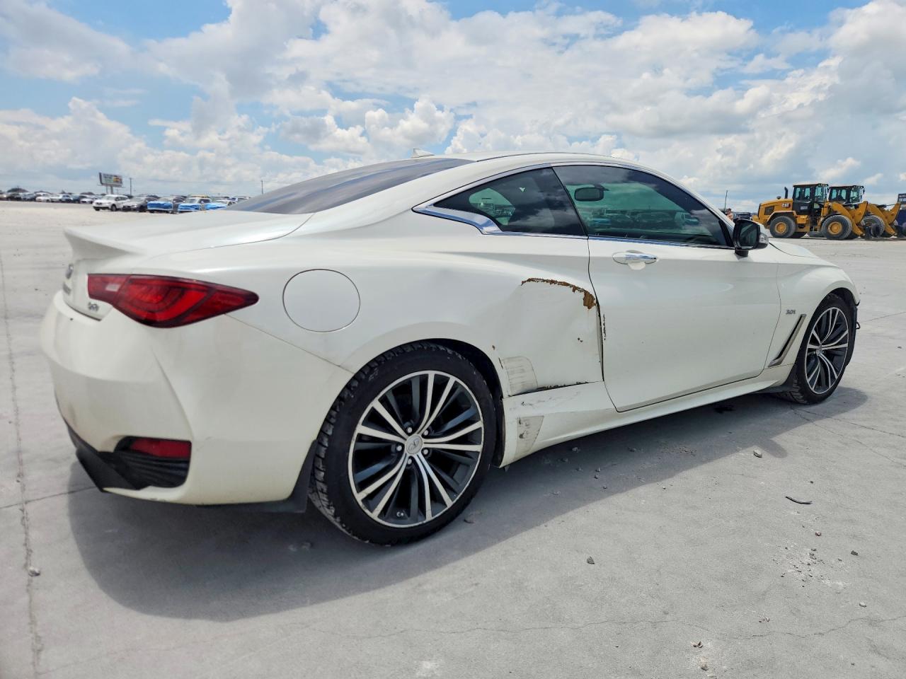 JN1EV7EL0HM554567 · 2017 INFINITI Q60 · 3/12
