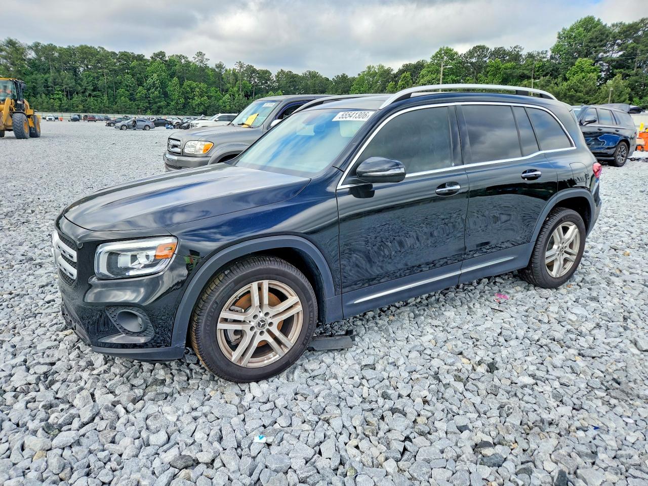 W1N4M4HB7PW260477 · 2023 MERCEDES-BENZ GLB