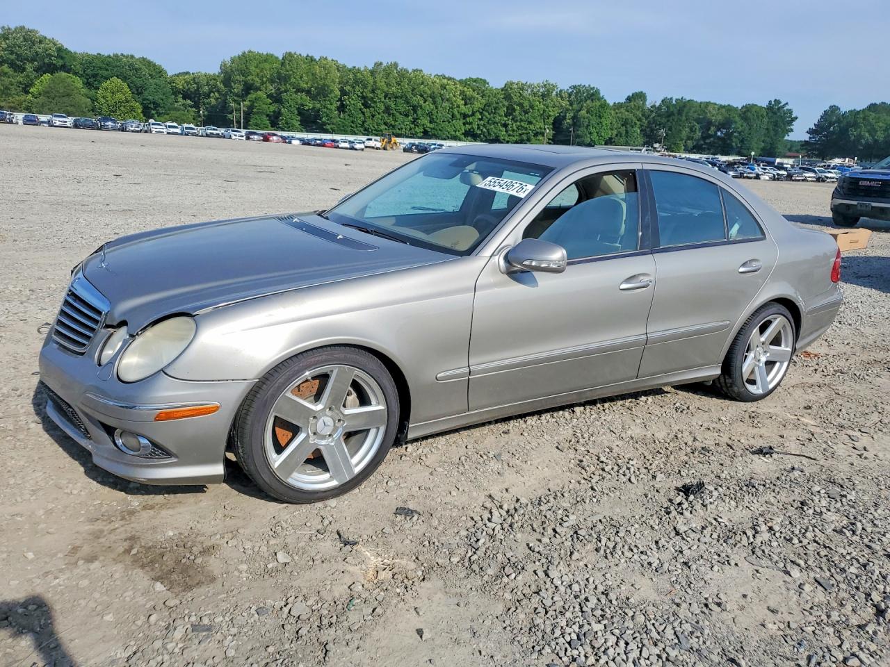 WDBUF56XX9B376240 · 2009 MERCEDES-BENZ E
