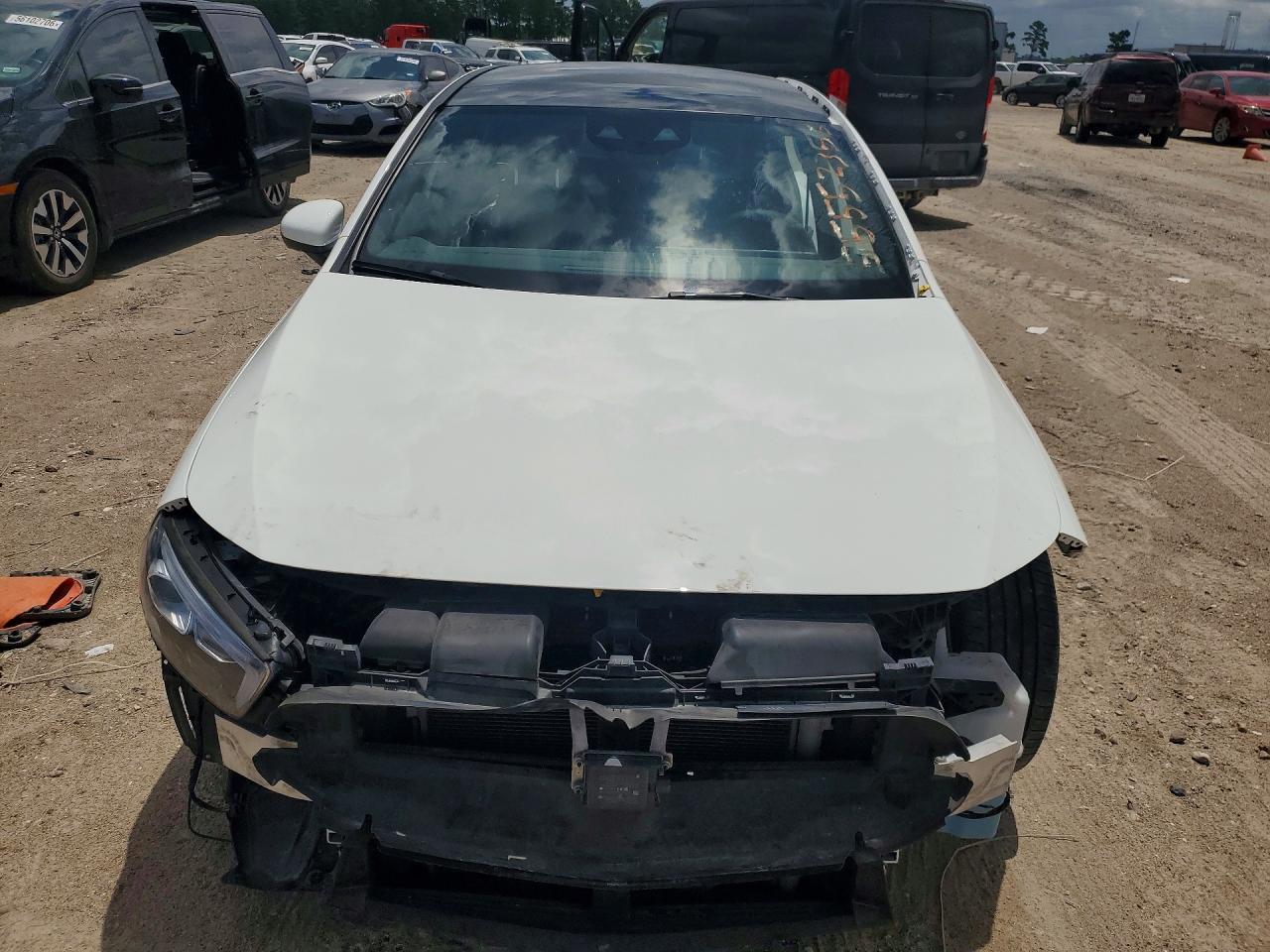 WDD3G4EBXKW021826 · 2019 MERCEDES-BENZ A · 5/13