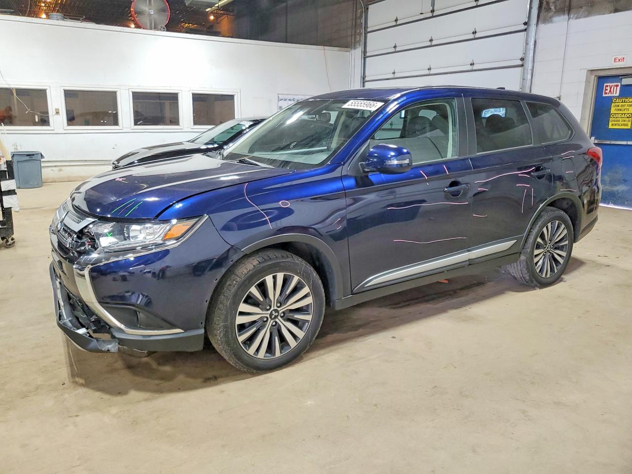 JA4AZ3A37LZ039215 · 2020 MITSUBISHI OUTLANDER