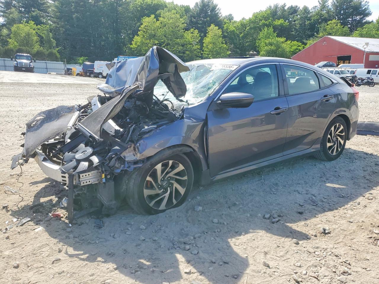 2HGFC2F7XJH599389 · 2018 HONDA CIVIC