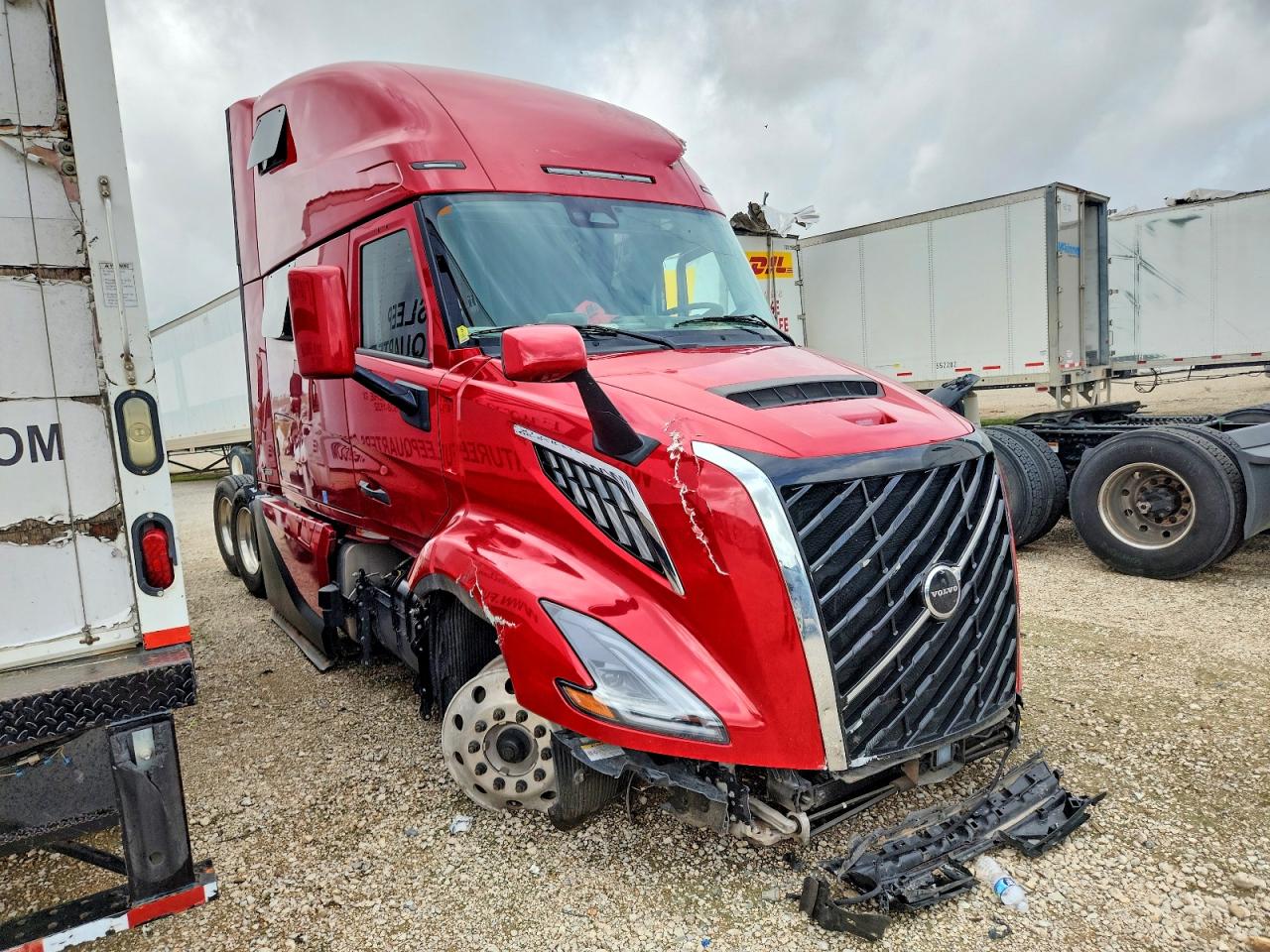2025 VOLVO NEW VNL