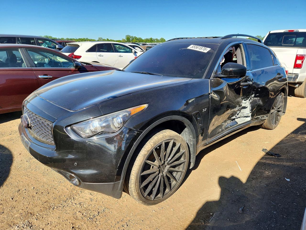 JN8CS1MW5HM411916 · 2017 INFINITI QX70