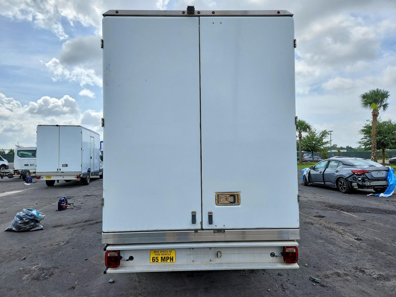 1FDBW5Z82LKB07469 · 2020 FORD TRANSIT · 6/13
