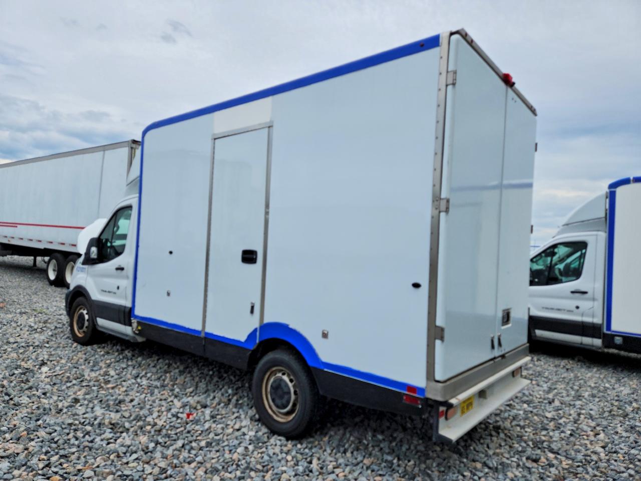 1FDBW5Z86LKB80375 · 2020 FORD TRANSIT · 2/13