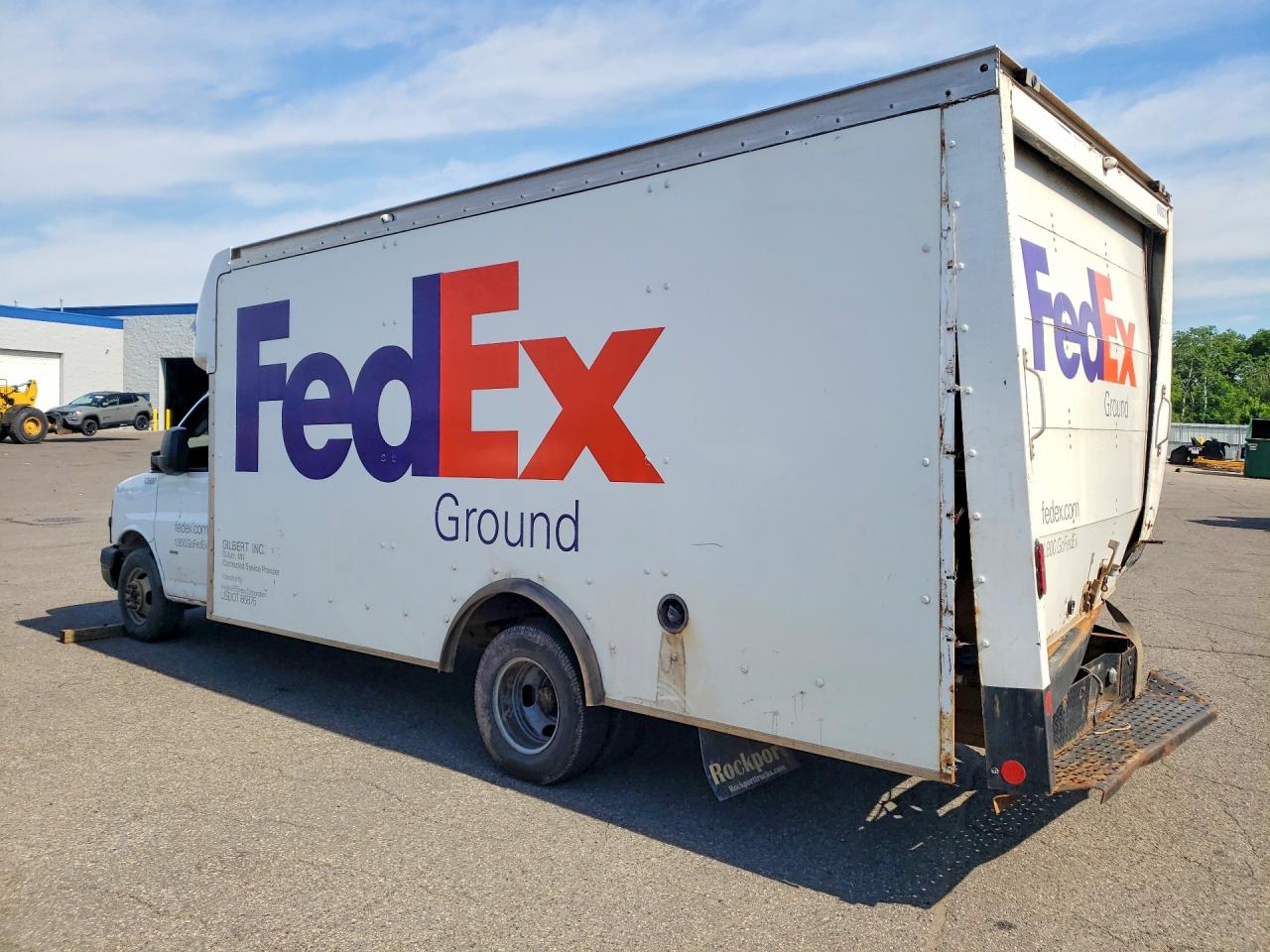1HA3GTC79NN003813 · 2022 CHEVROLET EXPRESS G3500 · 2/13