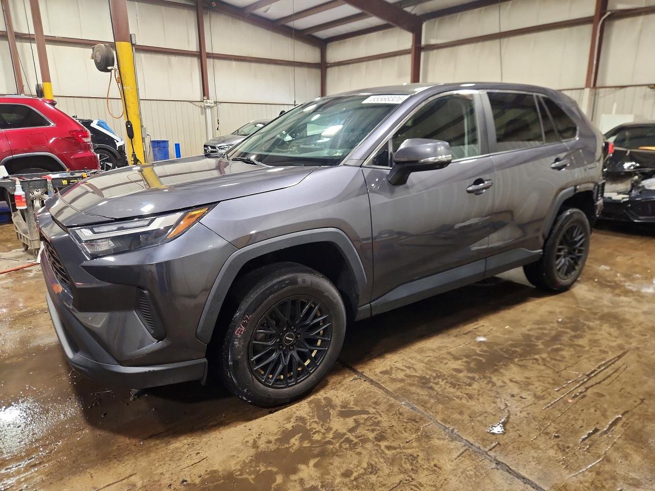 2T3G1RFV4PC384276 · 2023 TOYOTA RAV4