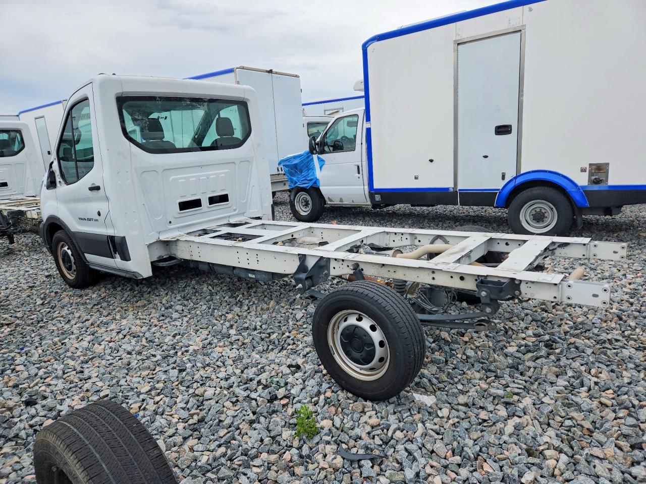 1FDBW5Z86NKA01528 · 2022 FORD TRANSIT · 2/13