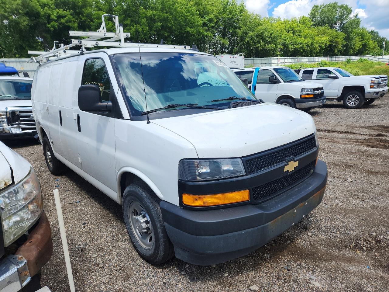 1GCZGGFG5J1251138 · 2018 CHEVROLET EXPRESS G3500 · 4/13