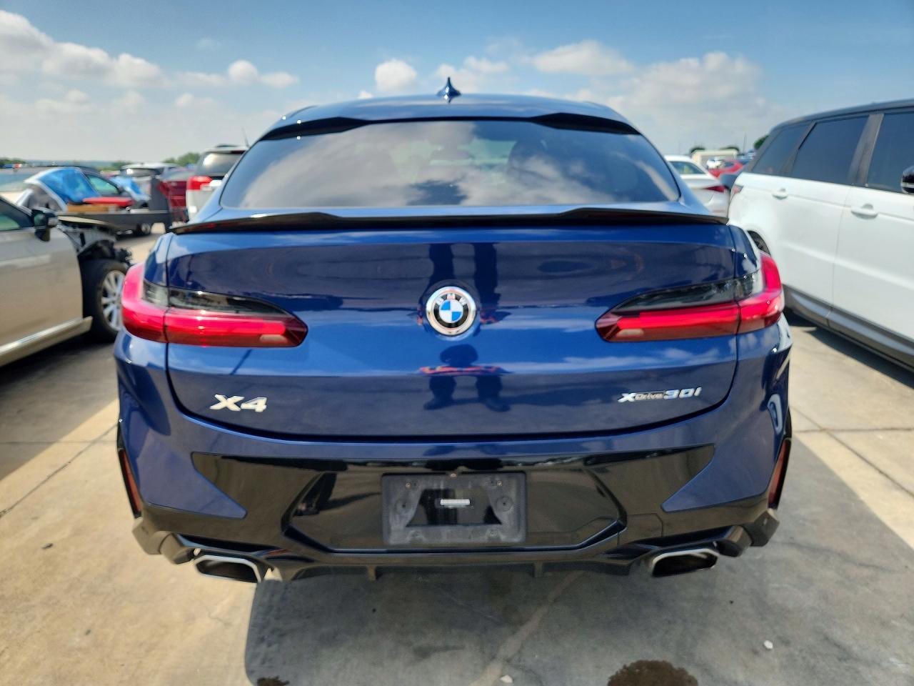 5UX33DT03N9K73863 · 2022 BMW X4 · 6/12
