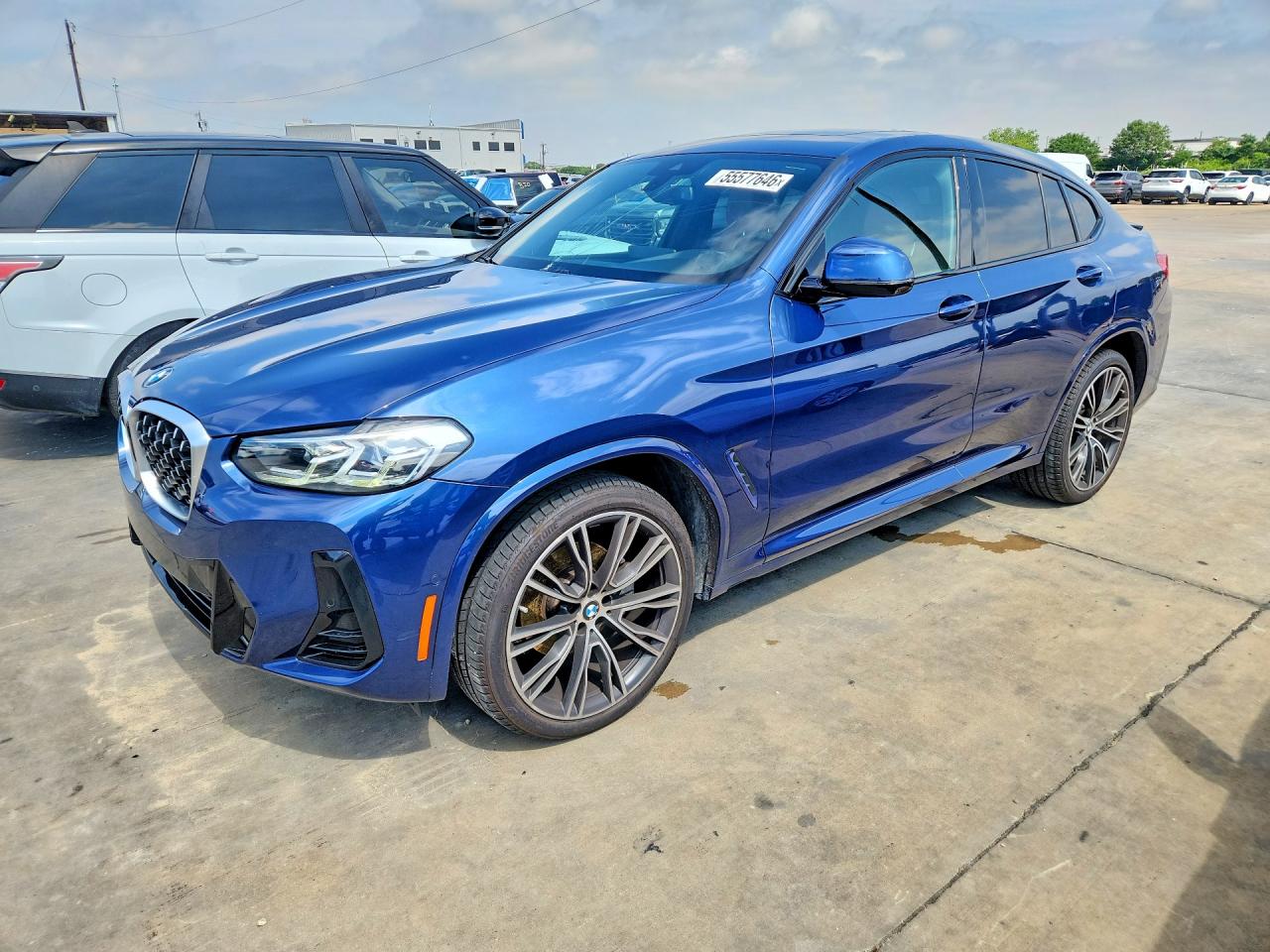 5UX33DT03N9K73863 · 2022 BMW X4