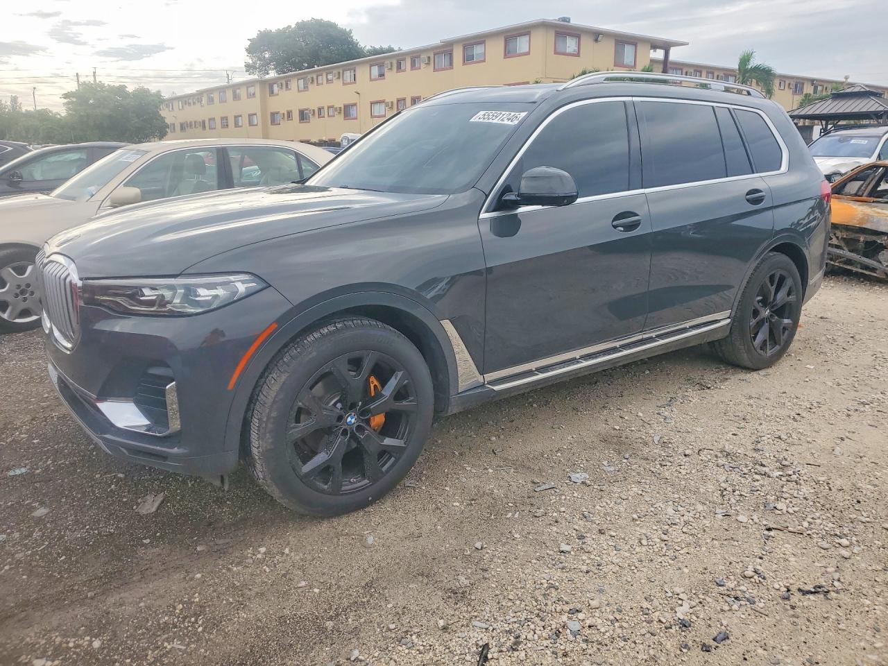 5UXCW2C07M9G23024 · 2021 BMW X7