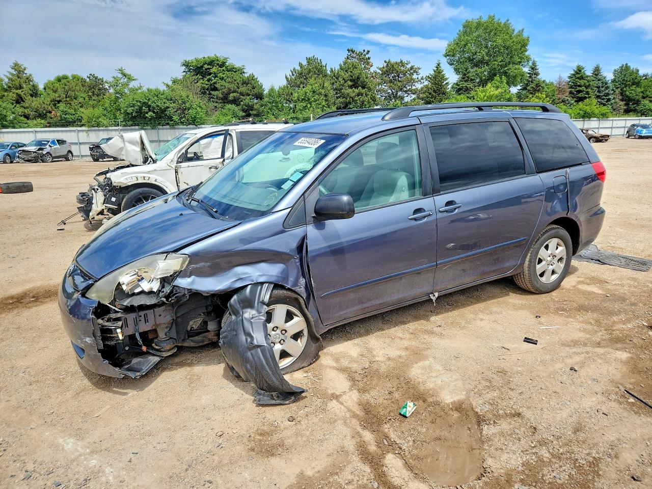 5TDZK23C09S267233 · 2009 TOYOTA SIENNA