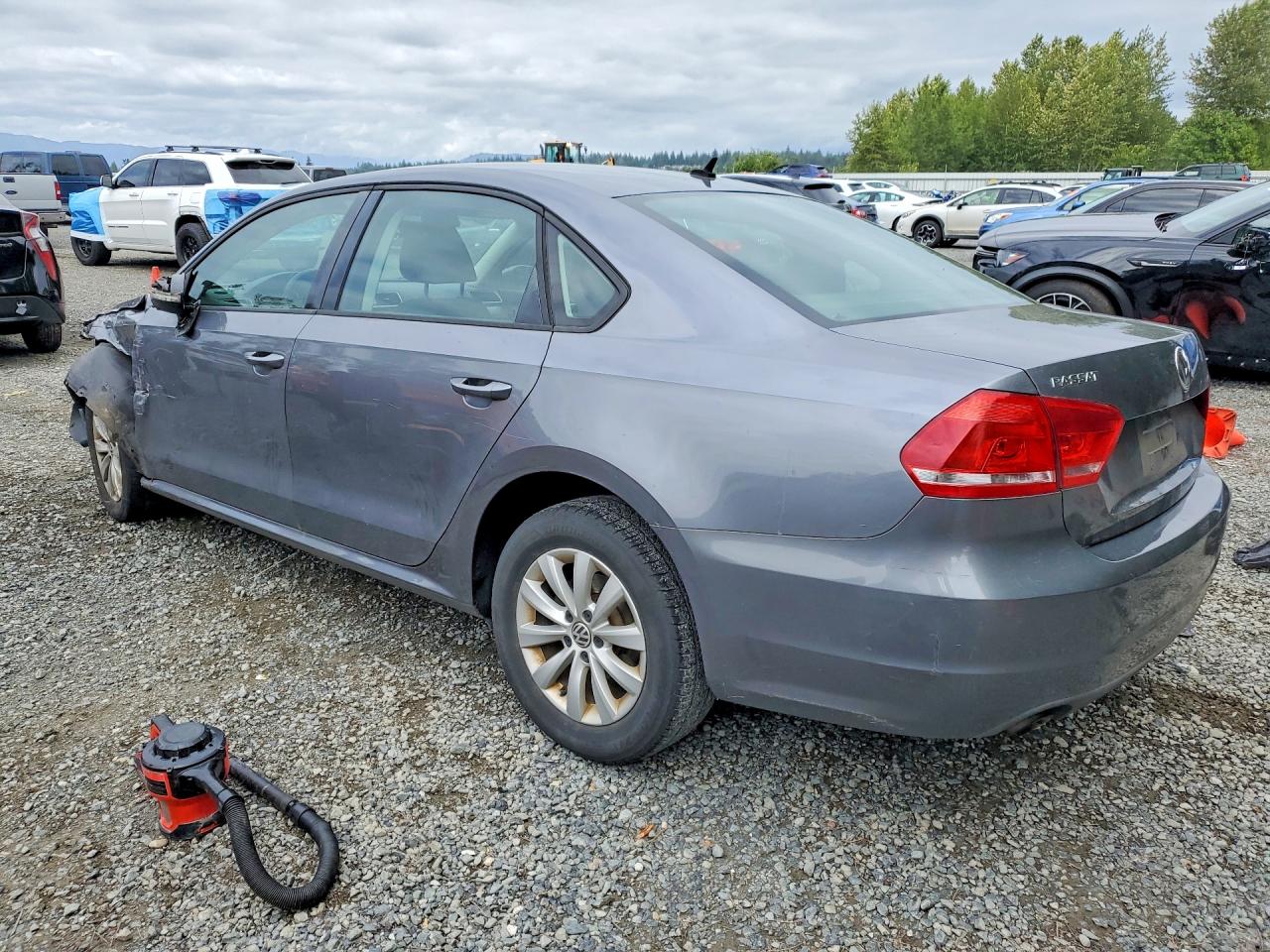 1VWAP7A31CC019982 · 2012 VOLKSWAGEN PASSAT · 2/13