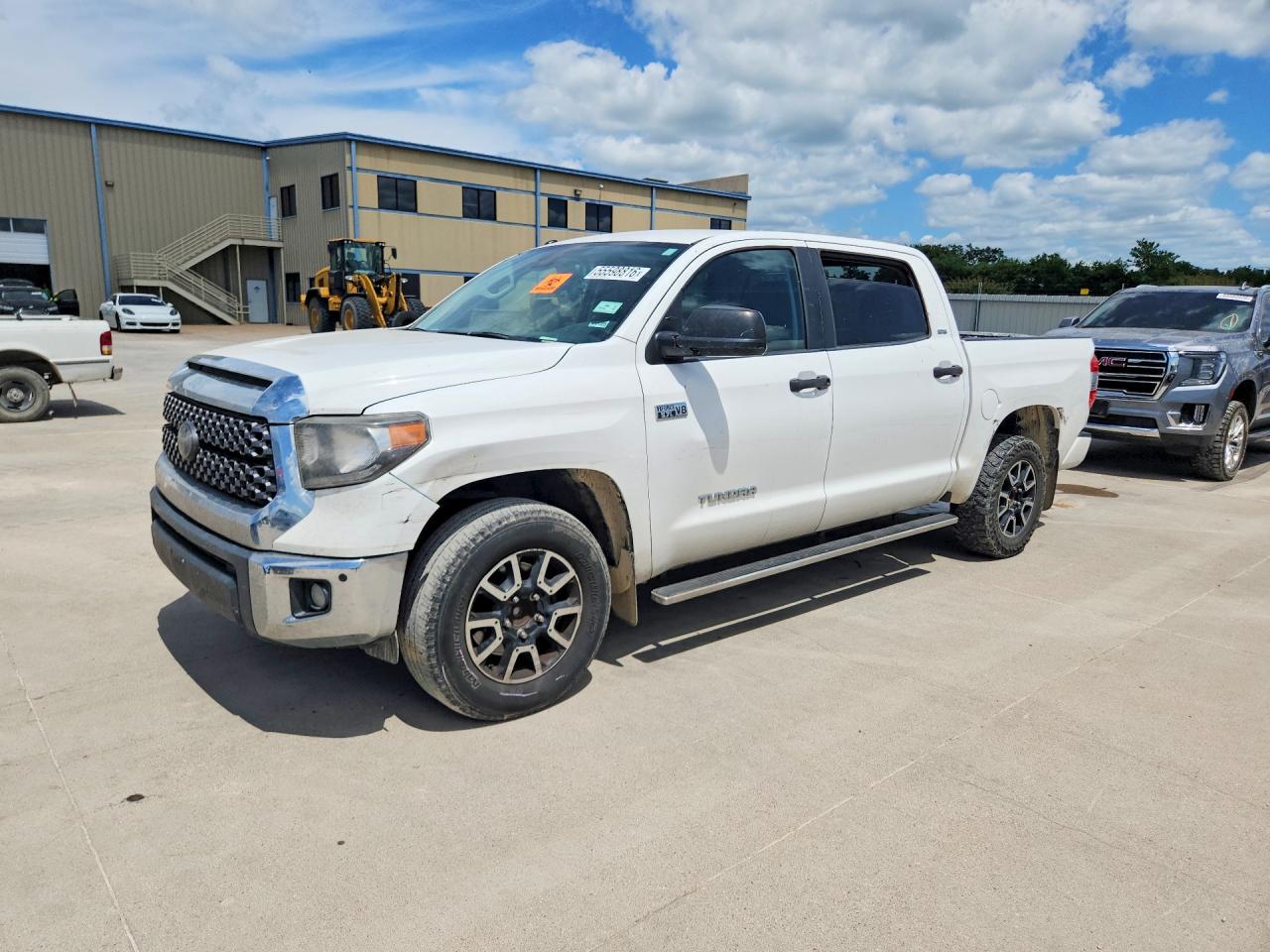 5TFEY5F15JX232002 · 2018 TOYOTA TUNDRA
