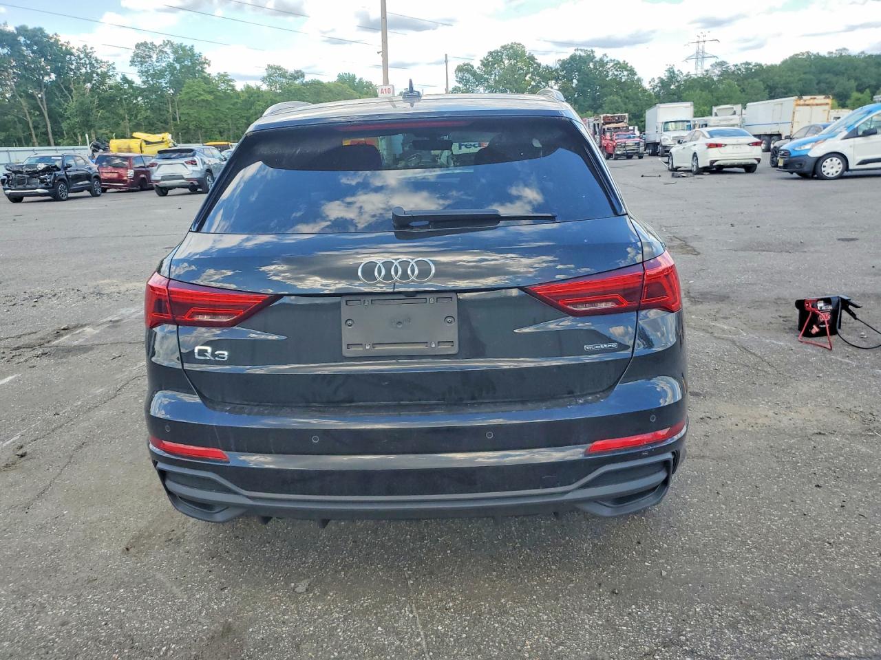 WA1DECF31R1160119 · 2024 AUDI Q3 · 6/13