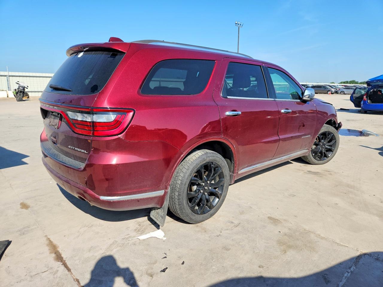 1C4RDJEG8JC262257 · 2018 DODGE DURANGO · 3/13