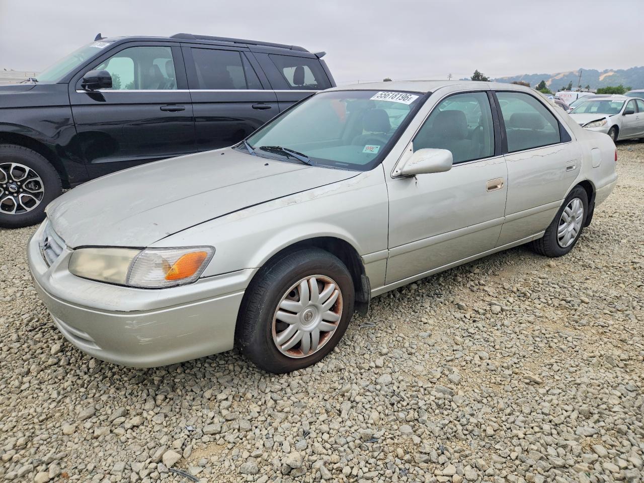 4T1BG22K1YU010387 · 2000 TOYOTA CAMRY