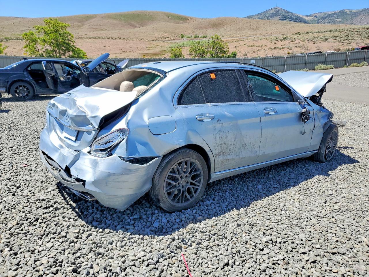 55SWF4KB0GU125749 · 2016 MERCEDES-BENZ C · 3/13