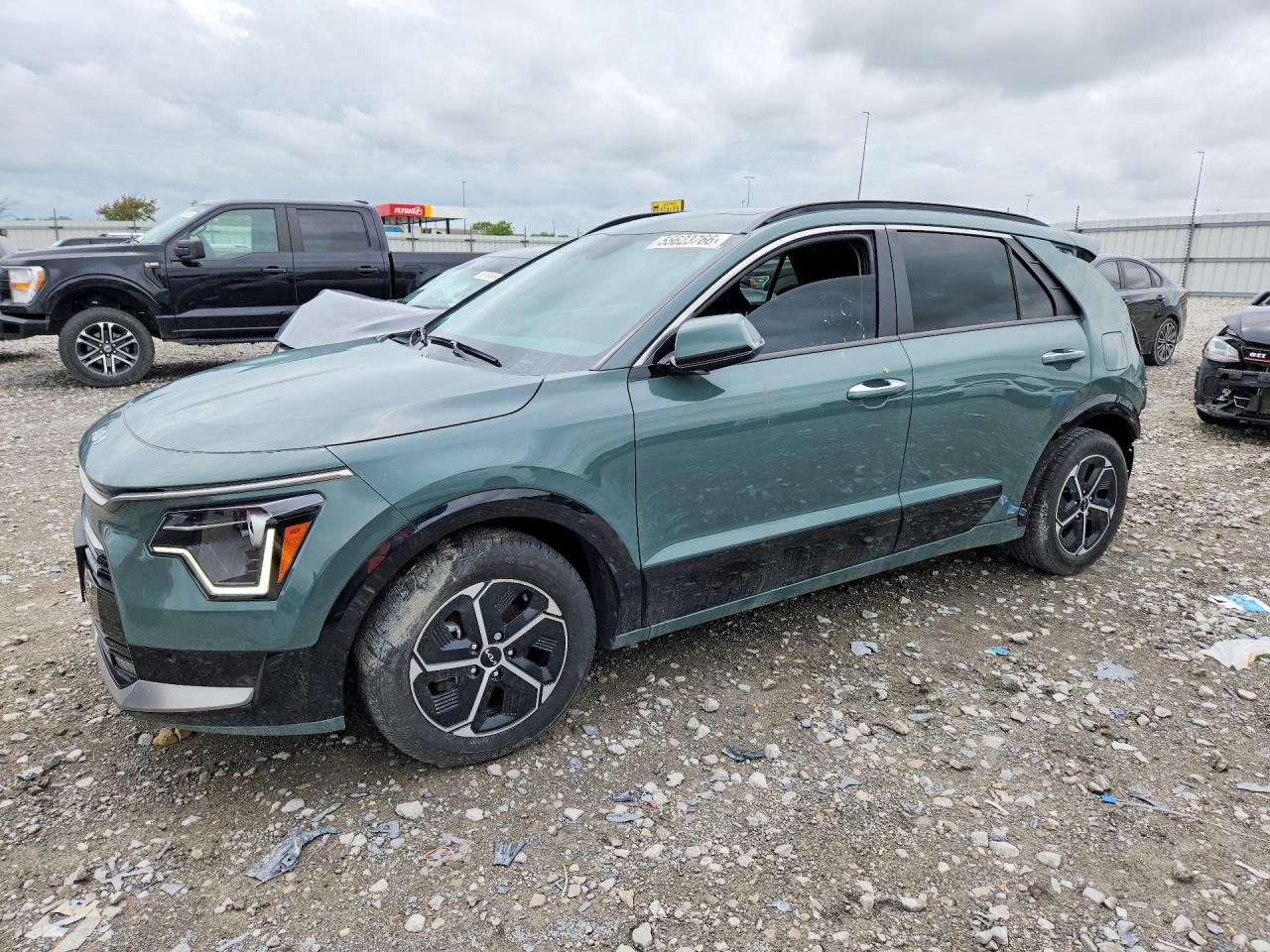 KNDCT3LE7P5045673 · 2023 KIA NIRO