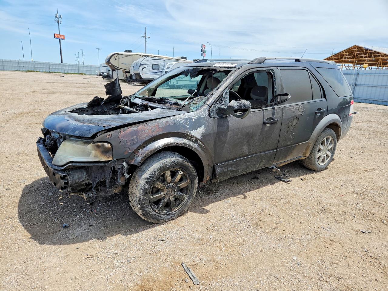 1FMDK02W68GA39963 · 2008 FORD TAURUS X