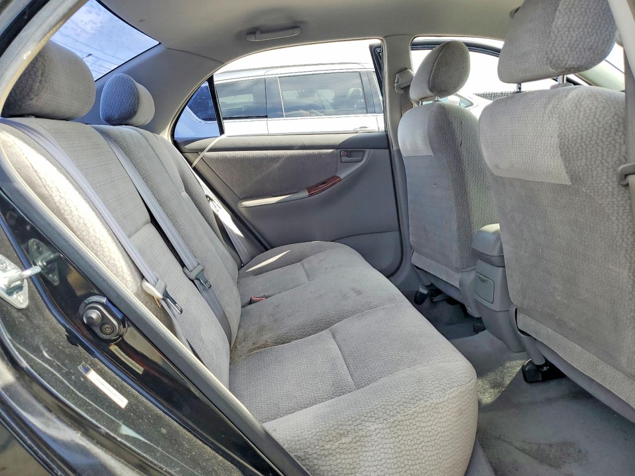 JTDBR32E032011484 · 2003 TOYOTA COROLLA · 10/12
