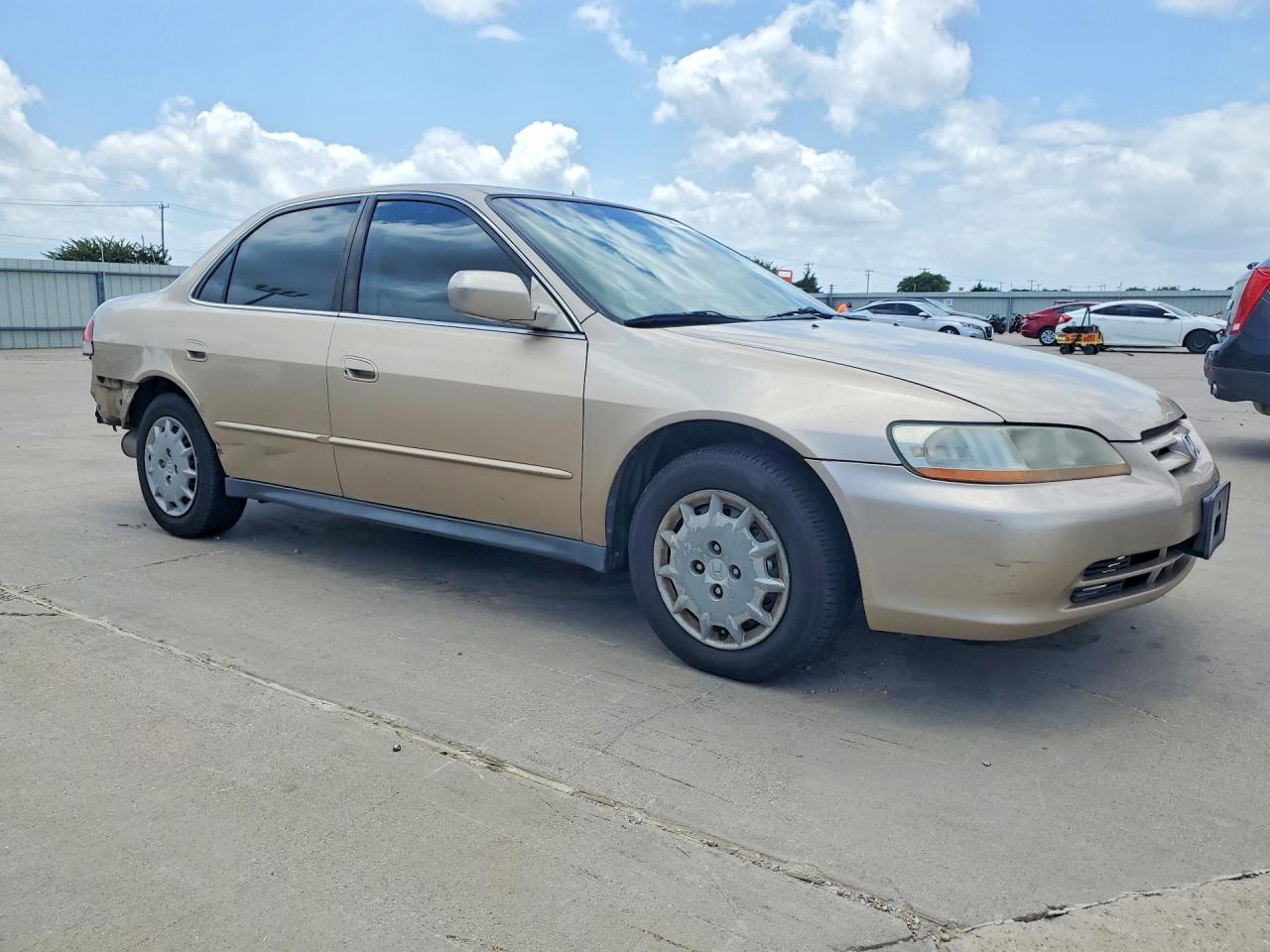 JHMCG66502C014995 · 2002 HONDA ACCORD · 4/13