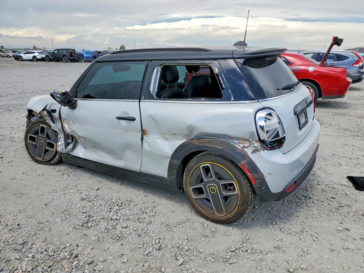 WMW13DJ02P2T62263 · 2023 MINI COOPER · 2/12