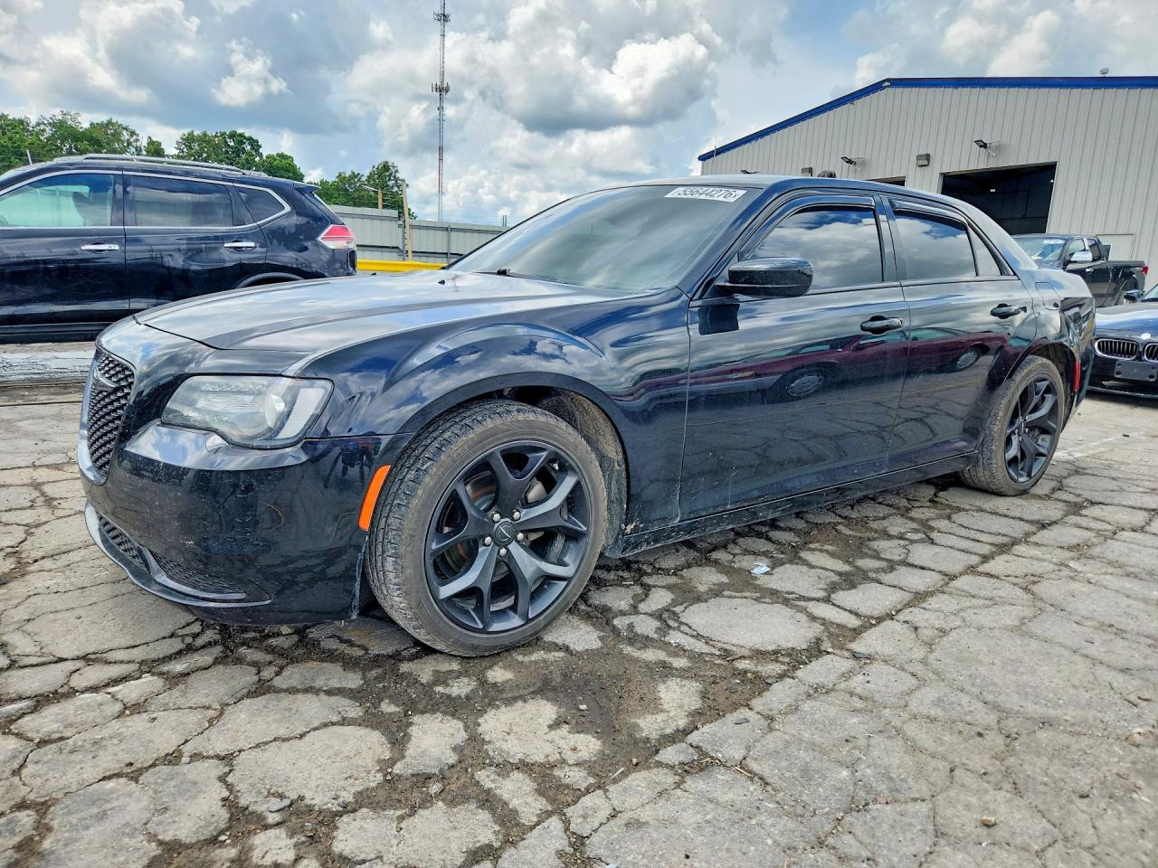 2C3CCAAG0NH104050 · 2022 CHRYSLER 300