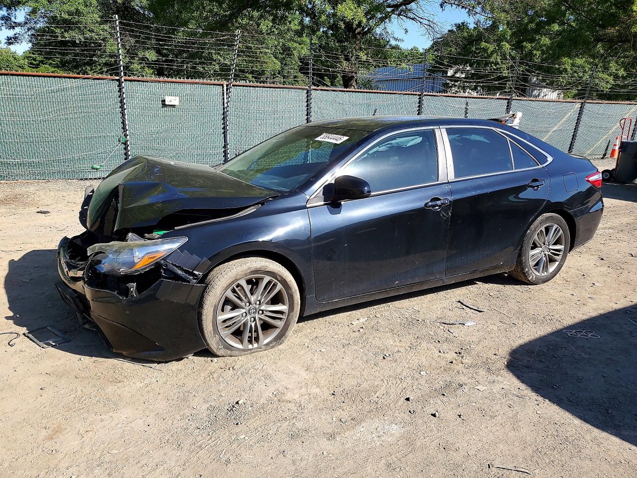 2017 TOYOTA CAMRY