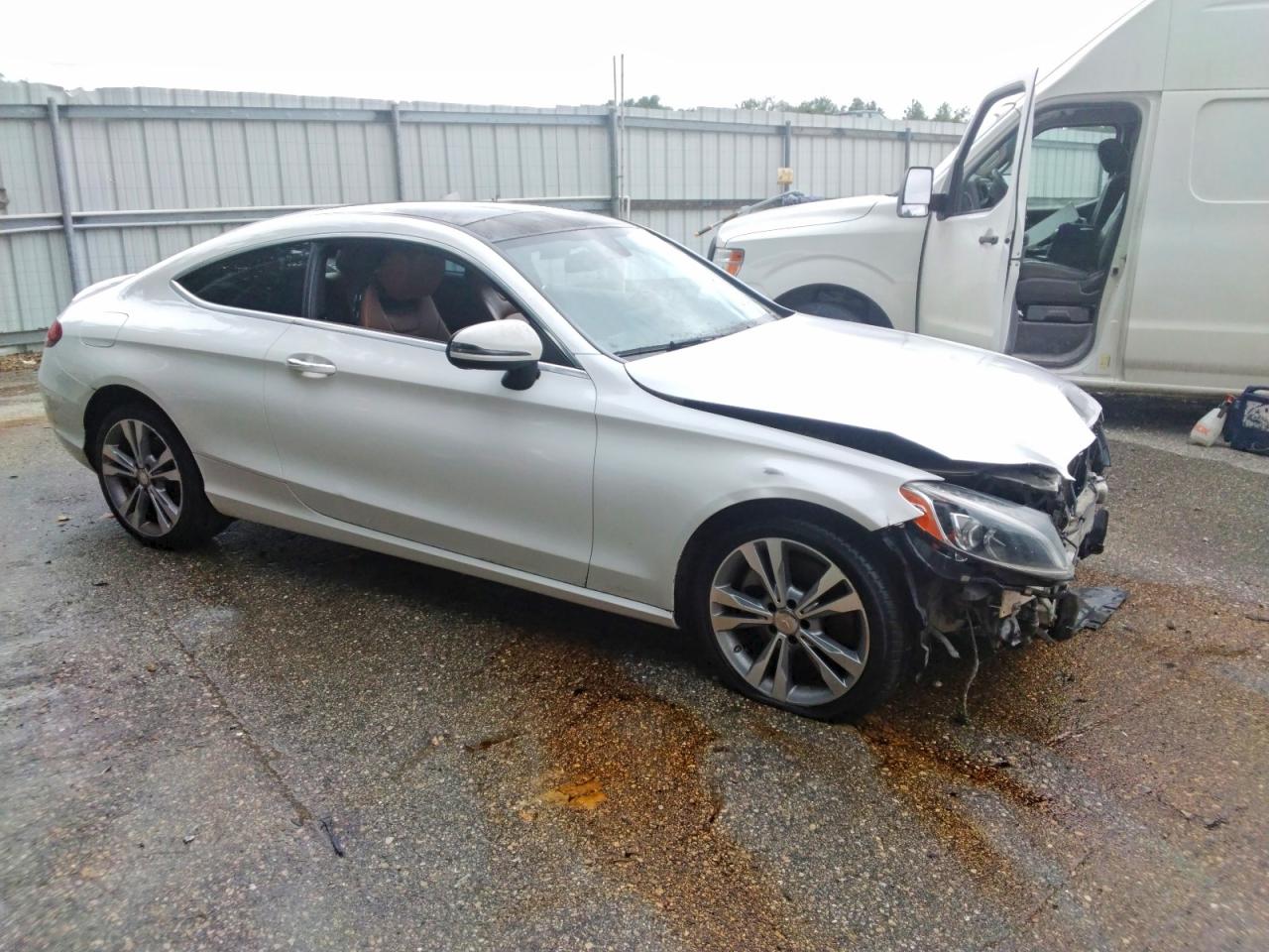 WDDWJ4KB2HF361399 · 2017 MERCEDES-BENZ C · 4/12