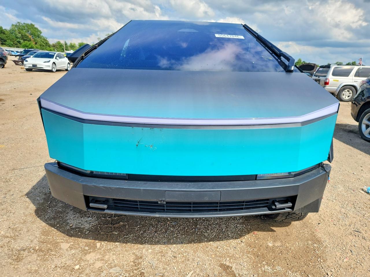 7G2CEHEE5RA056042 · 2024 TESLA CYBERTRUCK · 5/13