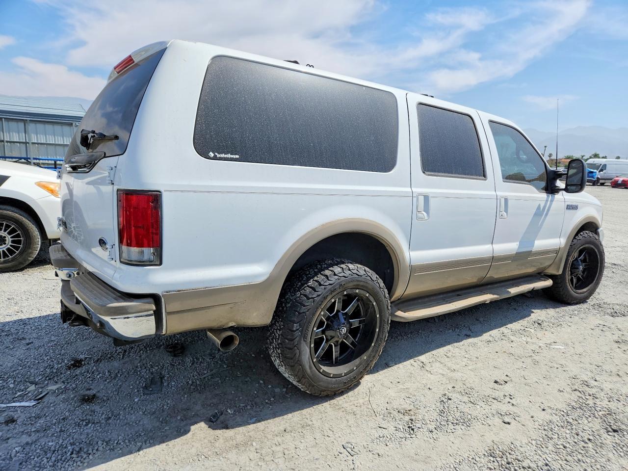 1FMNU42S31EC18756 · 2001 FORD EXCURSION · 3/14