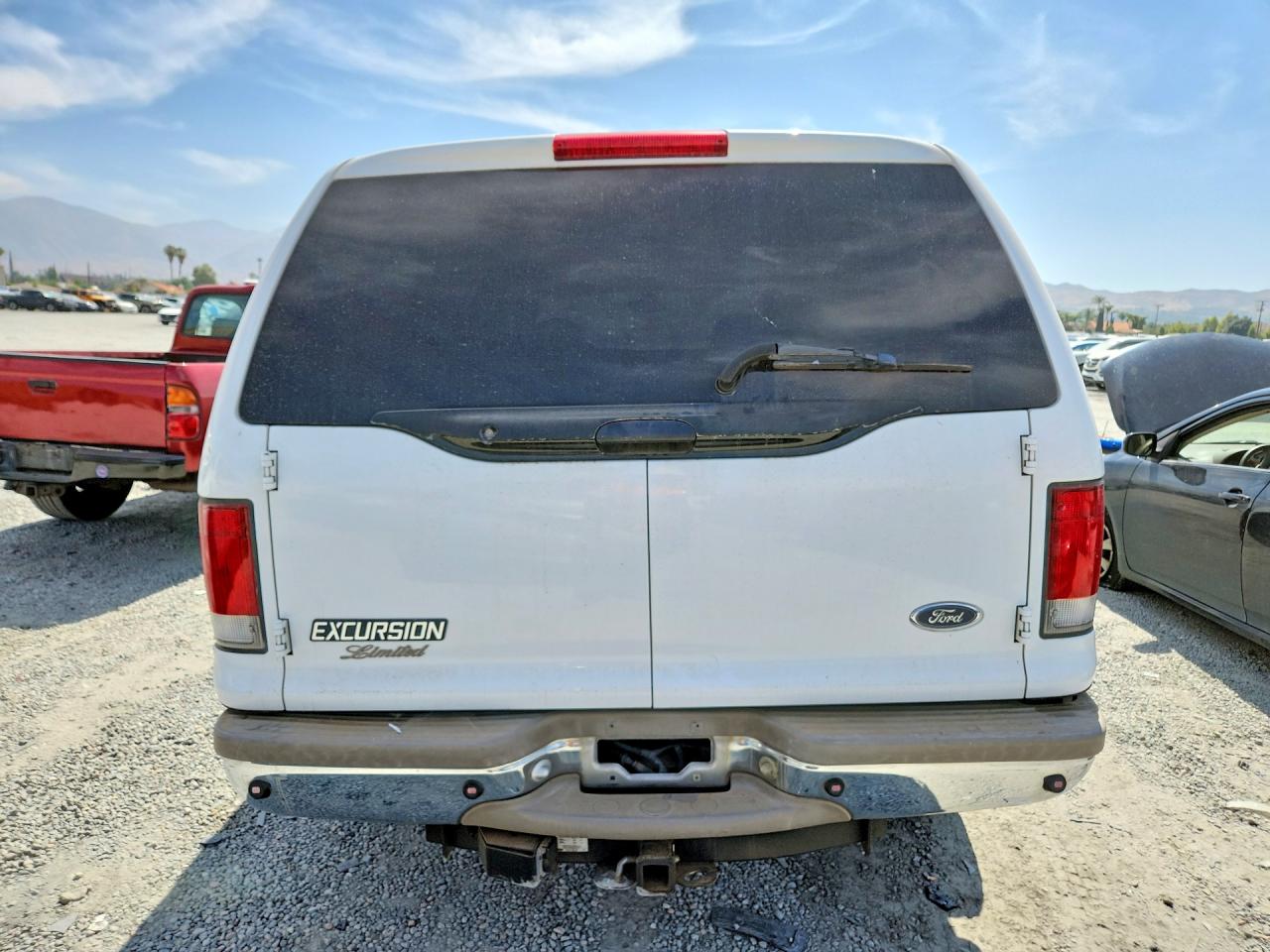1FMNU42S31EC18756 · 2001 FORD EXCURSION · 6/14