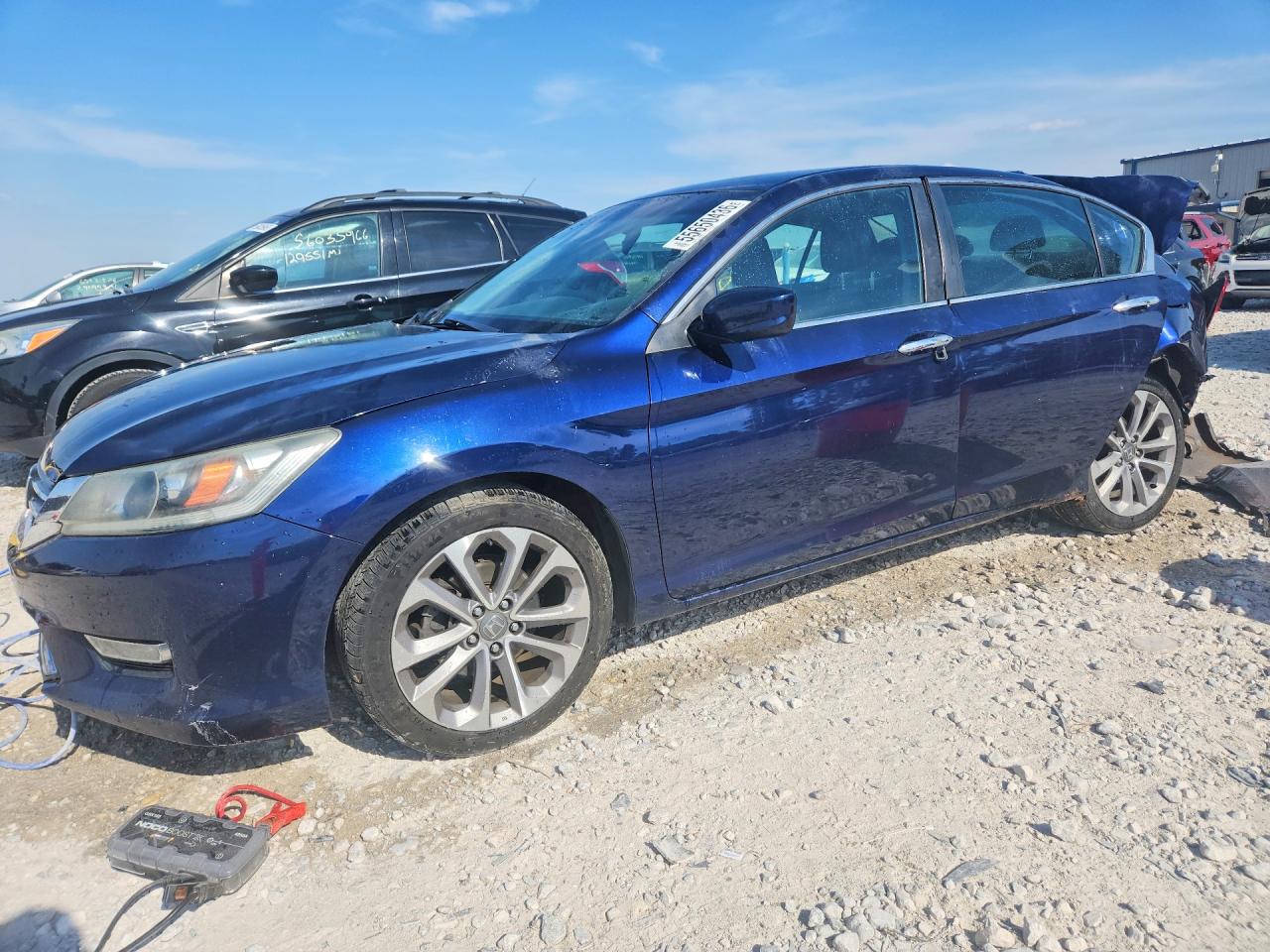1HGCR2F5XDA066249 · 2013 HONDA ACCORD